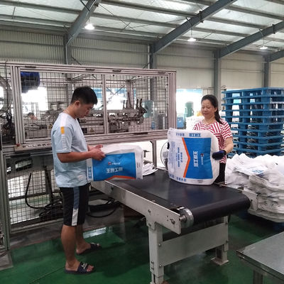 पीपी सीमेंट बैग 25KG 40KG 50KG नमी प्रूफ स्क्वायर बॉटम वाल्व